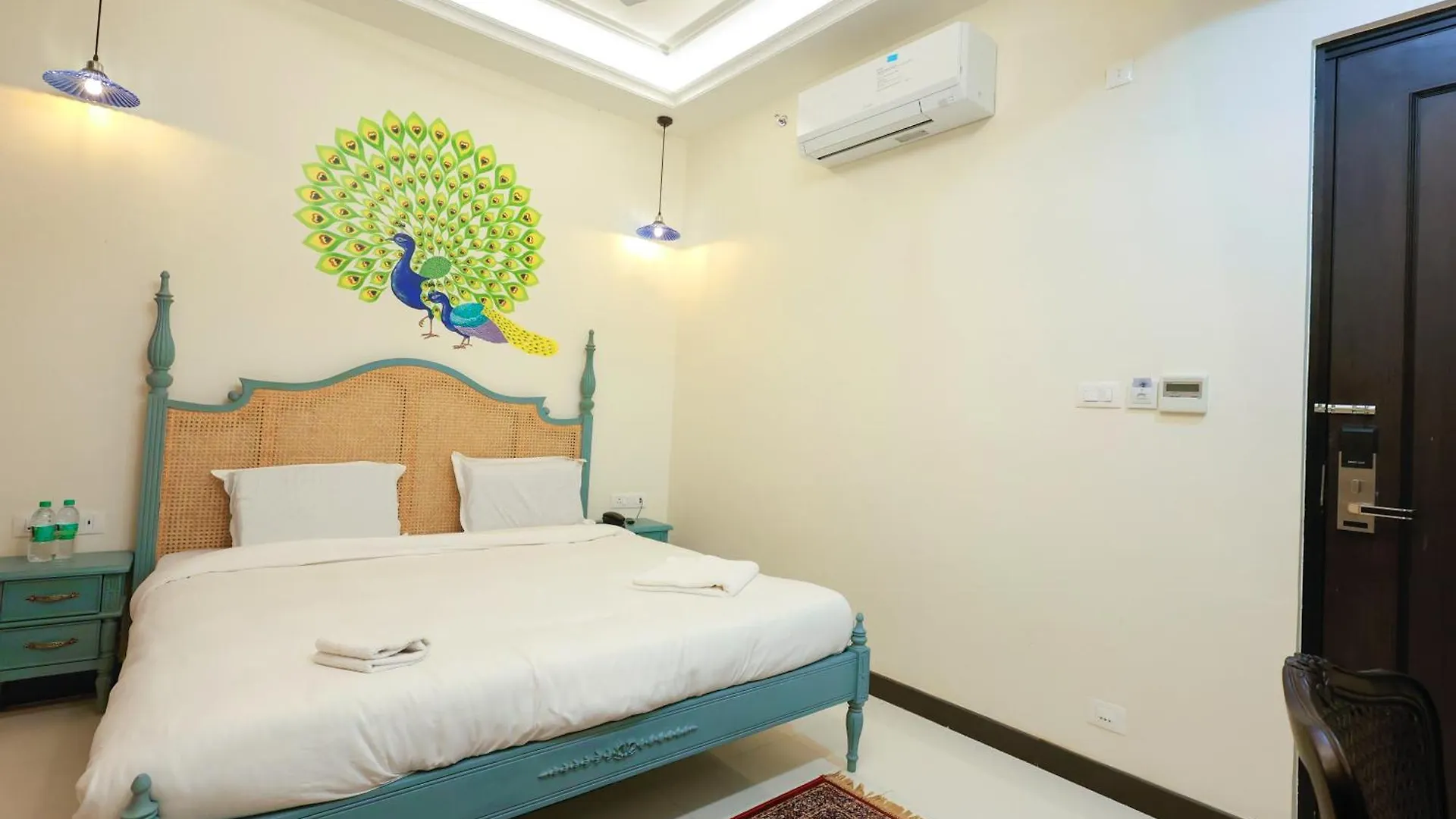 Shiv Ashray Otel Varanasi 4*,