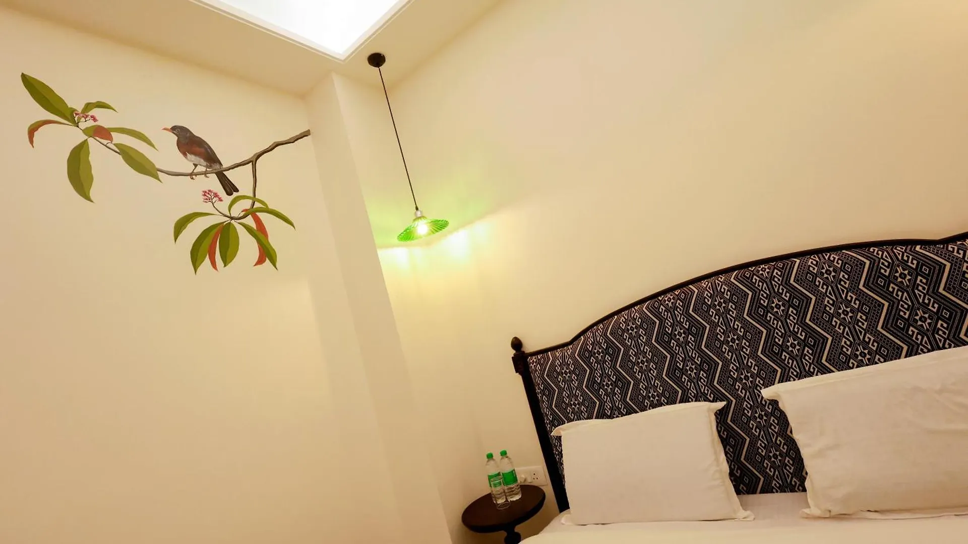 ****  Shiv Ashray Otel Varanasi Hindistan